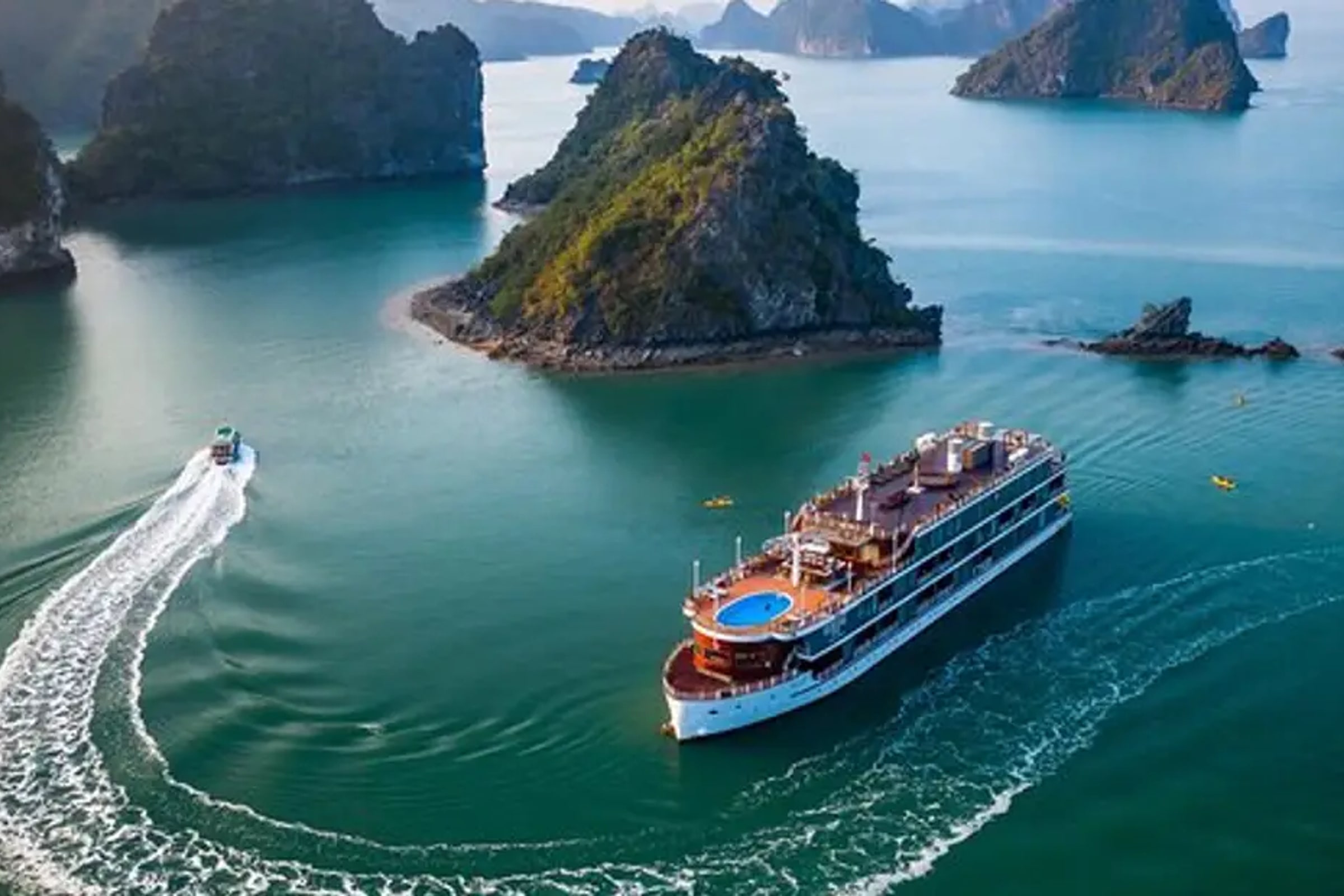 Amazing Cruise- Luxury Day Tour from Ha Long Bay
